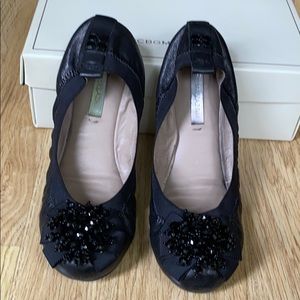 BCBG MAXAZRIA BETSY WOMEN'S BLACK BALLET FLATS